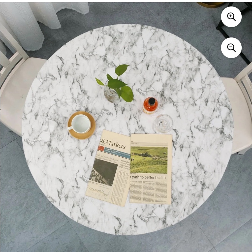 *BRAND NEW/UNUSED*Elastic White Marble Round Fitted Tablecloth 36-44” Diameter